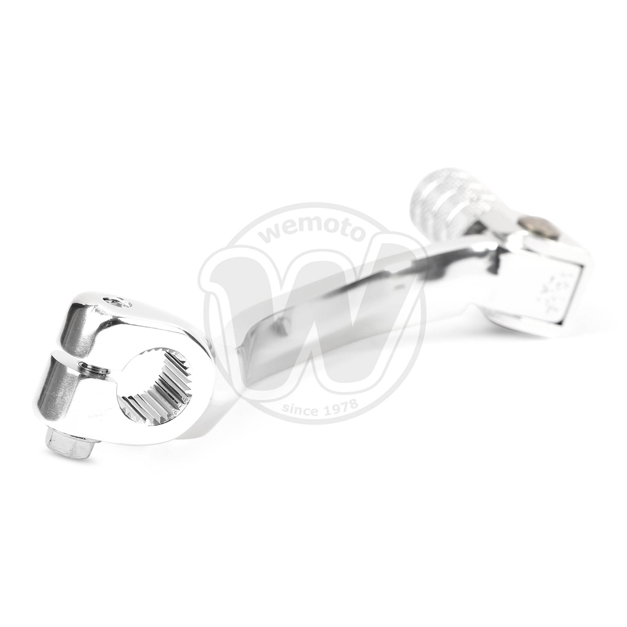 0IQ5854_aa2815 three.jpg